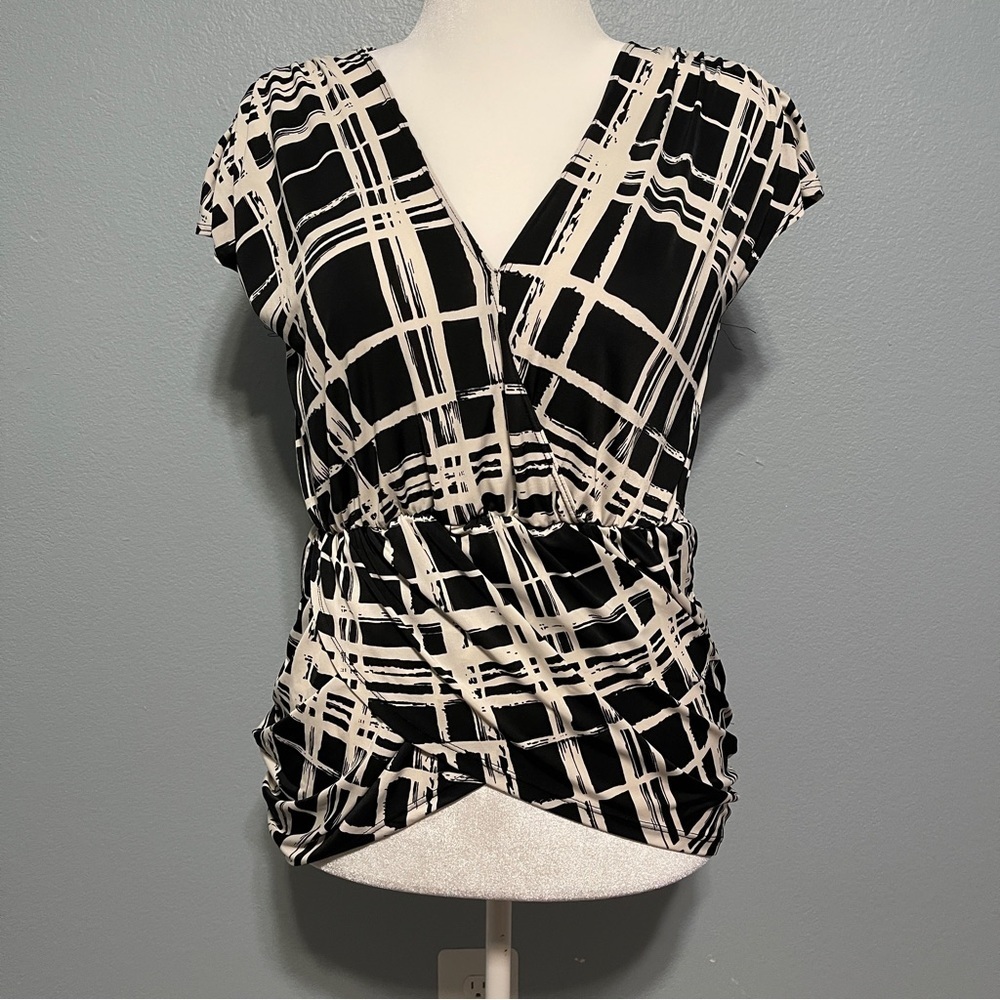 Contempo Women’s Black White Geometric Grid Print V-Neck Tunic Top Y2K Medium